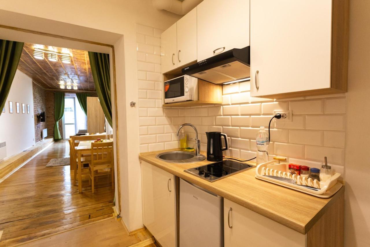 Peaceful Studio On Rynok Square Львов Экстерьер фото