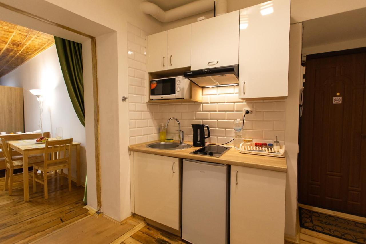 Peaceful Studio On Rynok Square Львов Экстерьер фото